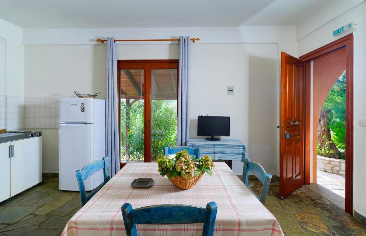 Giola Bungalows Sirines Astris Exterior foto